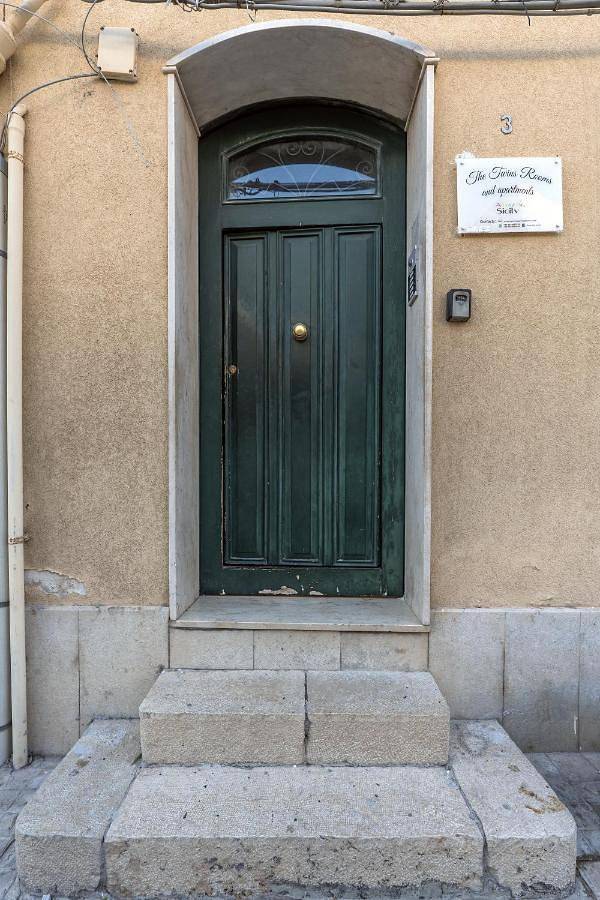 Maison d’hôte pour 2 personnes, avec terrasse et vue, animaux acceptés à Trapani - 2