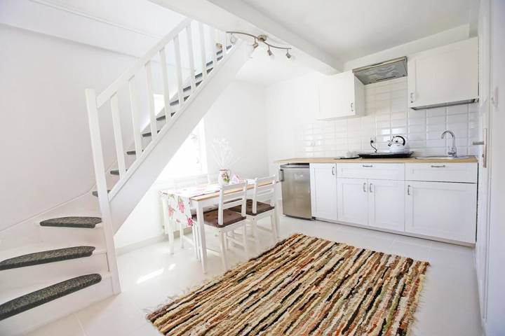 Apartament wakacyjny dla 2 osób, z Ogród i Widok na jezioro w Rajgród
