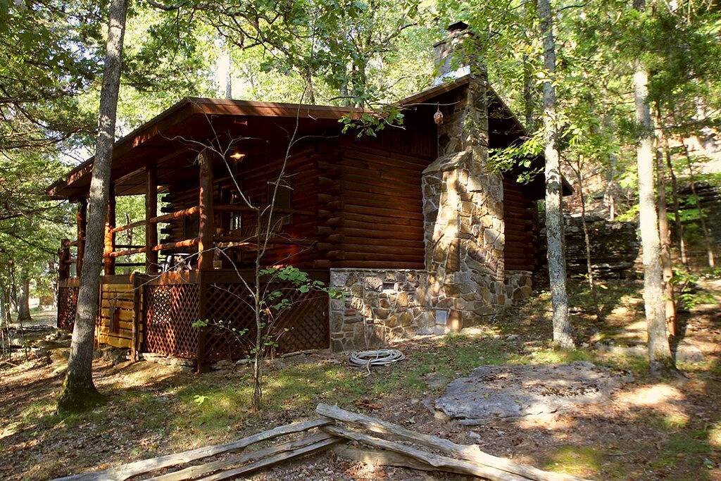 Cinnamon Valley - \"Die Whitetail ' in Carroll County (AR)