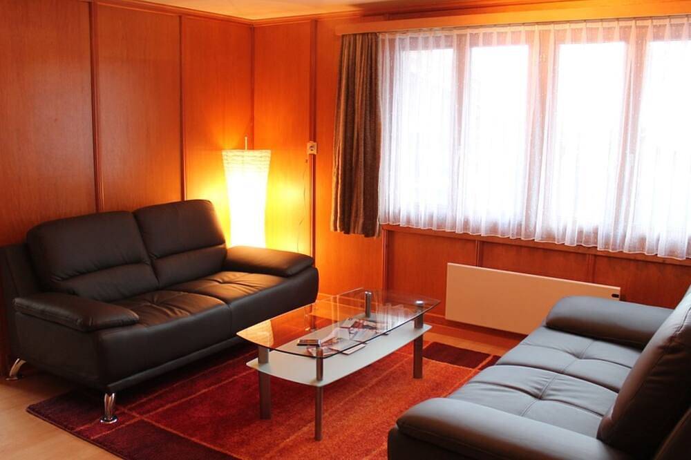 Ganze Wohnung, Decurtins, (Rueras/Sedrun), 661.01 in Tschamut, Tujetsch