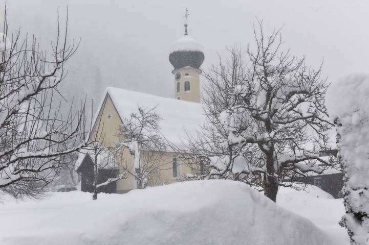Gîte pour 2 personnes, avec jardin et vue, animaux acceptés dans Partenen - 4