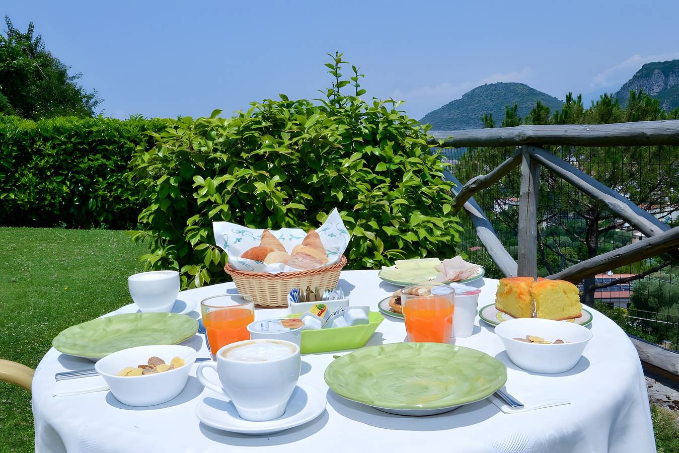 Villevieille Relais - Habitación Doble Deluxe con Vista al Mar, Wi-Fi y Aire Acondicionado in Piano di Sorrento, Provincia de Nápoles