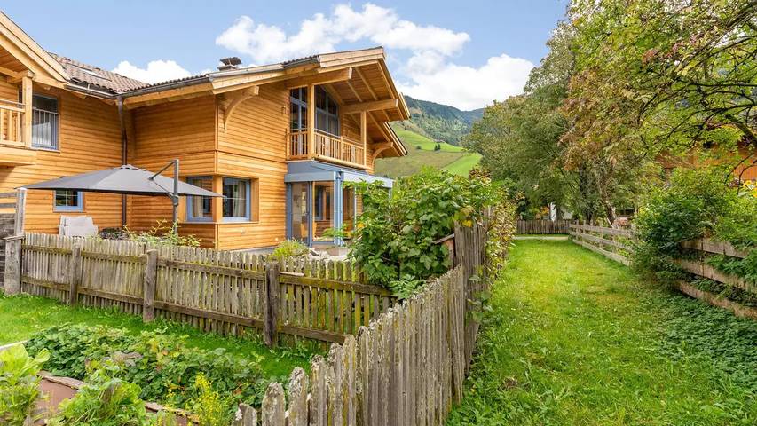 Ferienhaus für 11 Personen, mit Sauna und Garten sowie Terrasse