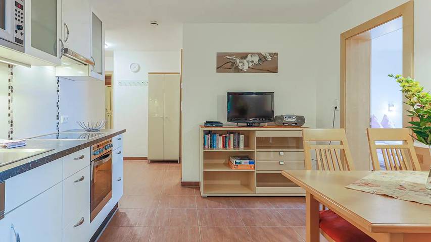 Hütte für 4 Personen, mit Garten in Söll - 3