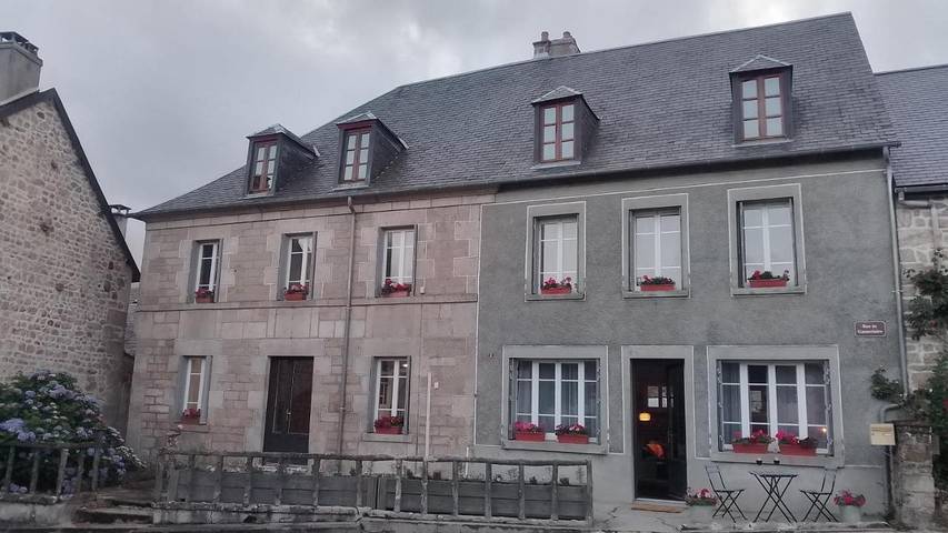 Chambre d’hôte pour 2 personnes, avec Terrasse ainsi que Jardin et Vue