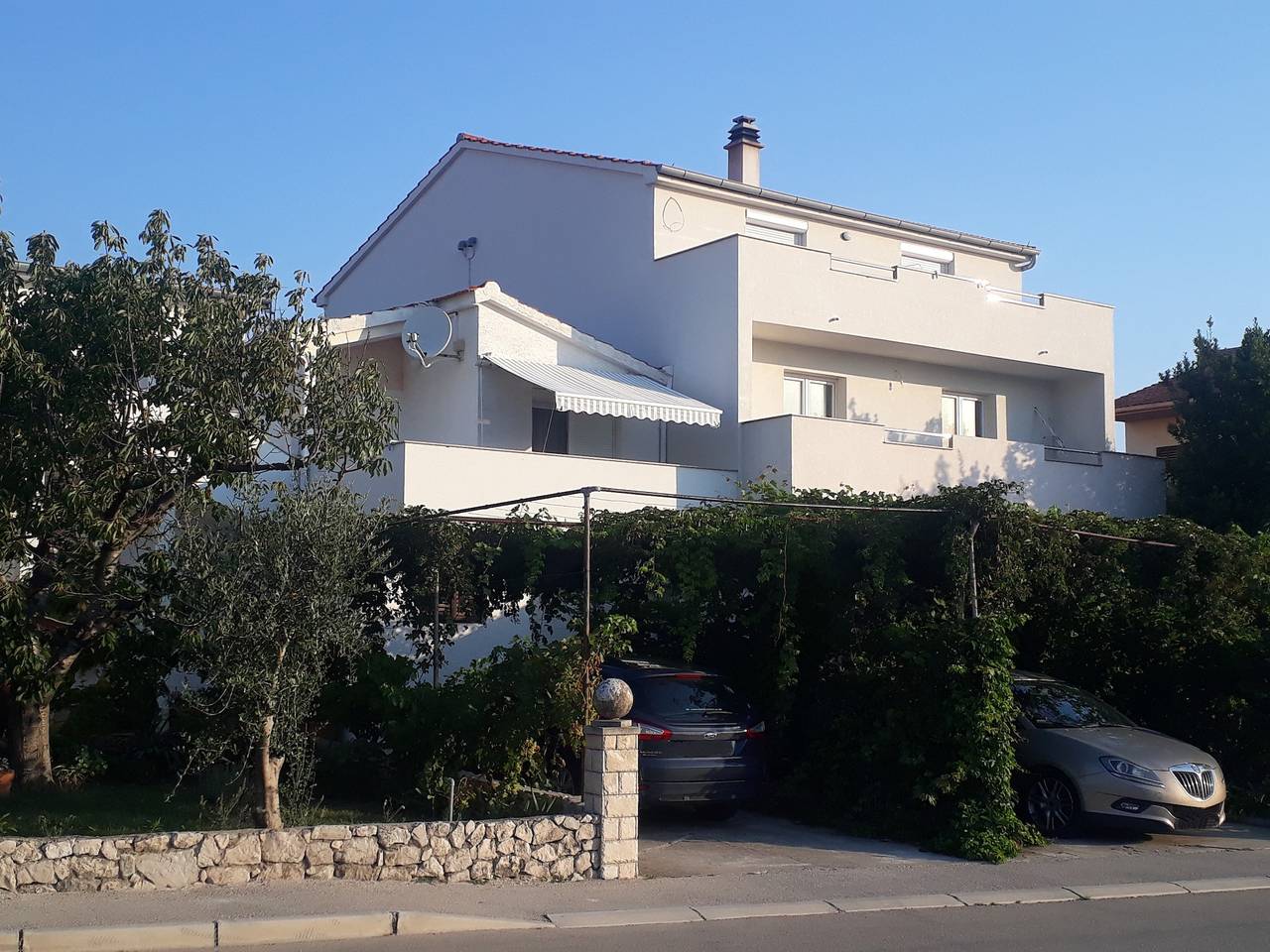 Ganze Wohnung, 3-Zimmer-Ferienwohnung mit Terrasse Nin, Zadar A-5797-d in Nin, Zadar
