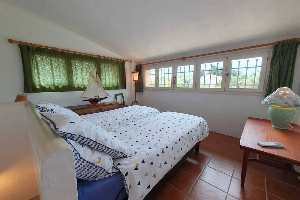 Homerez - Villa La Gaude met zwembad in La Gaude, Cannes regio