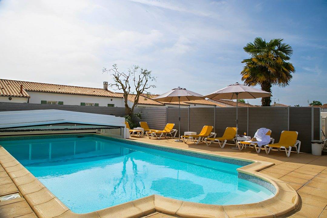 Le Clos Rhéa - Spa - piscine chauffée - Chambre Acacia in Saint-Martin-de-Ré, Île de Ré