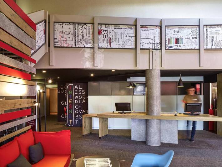 Hôtel pour 6 personnes, avec piscine ainsi que sauna et terrasse à Trignac - 2