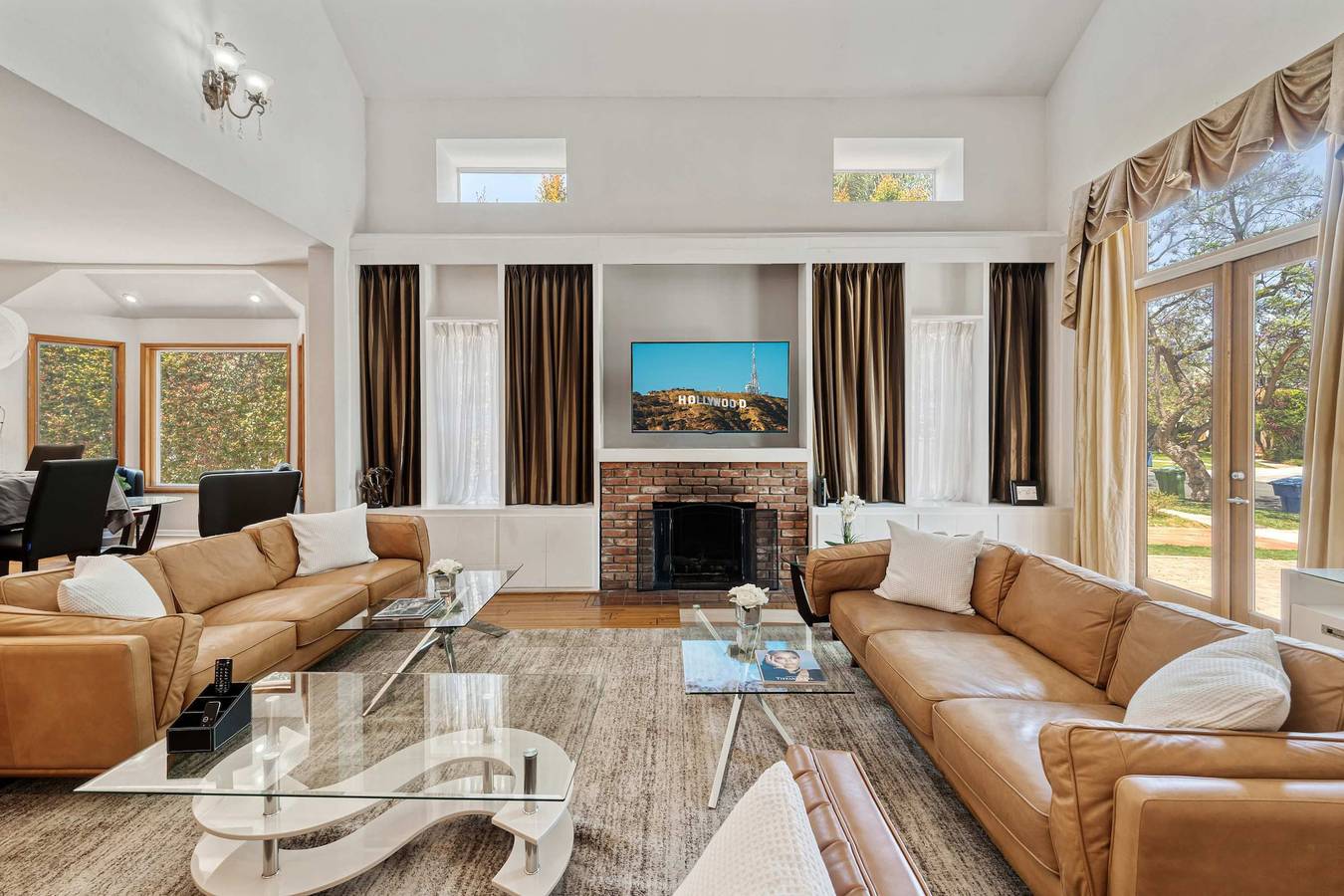 New -  1 Location-Family-5Br-Yard-Gym-Parking  in Los Angeles, Los Angeles County