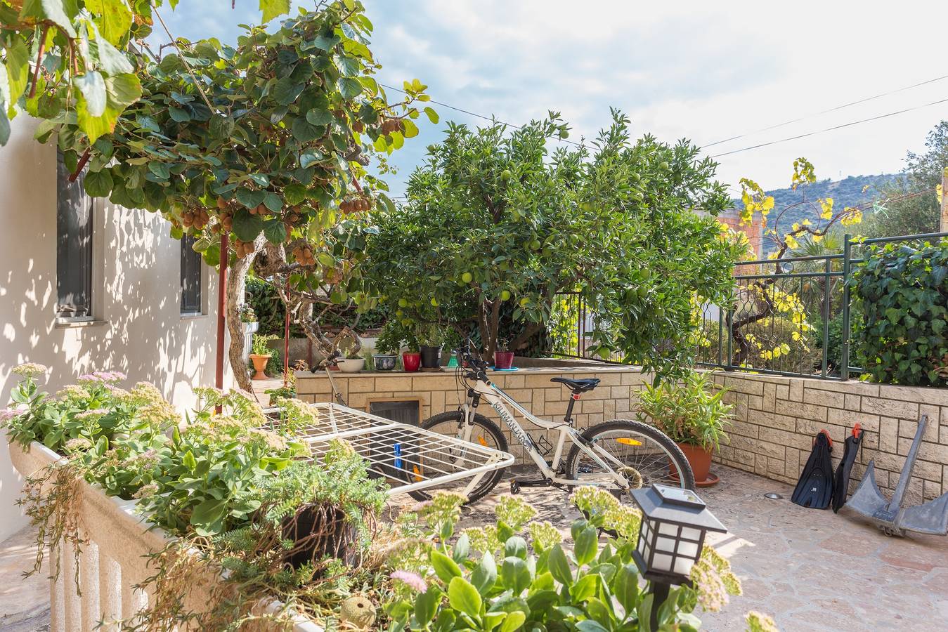 Entire apartment, One bedroom apartment with balcony and sea view Marina, Trogir A-5953-c in Marina, Split-Dalmatia