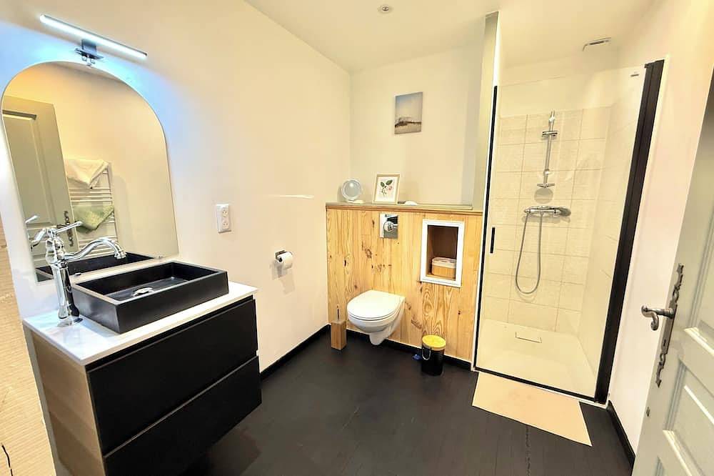 Chambre 30m2 avec kitchenette in Croze, Parc Naturel Régional de Millevaches en Limousin