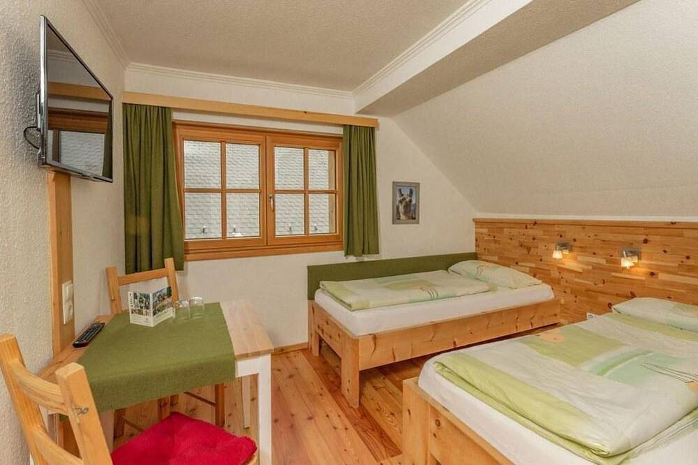 \"Grimmingblick\" - Familienzimmer mit Dusche, Wc - Klausnerhof in Gössenberg, Schladming-Dachstein