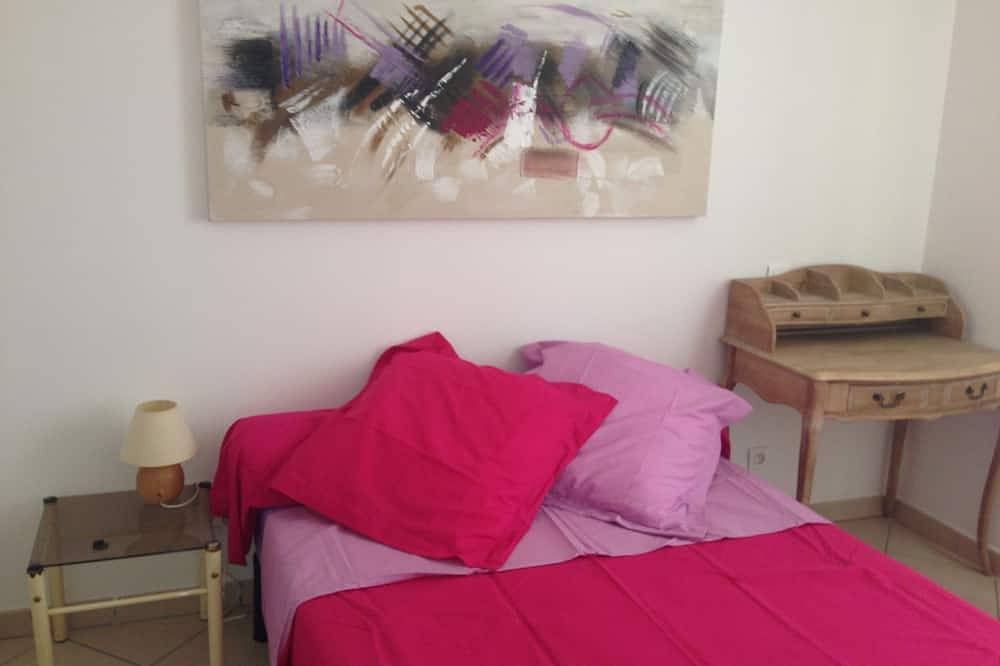 Appartement entier, Appartement à 500 m du bord de mer dans residence sécurisée in L'Île-Rousse, Région de Calvi