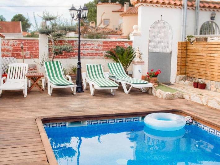 Casa rural para 8 personas, con terraza en Montroig - 3