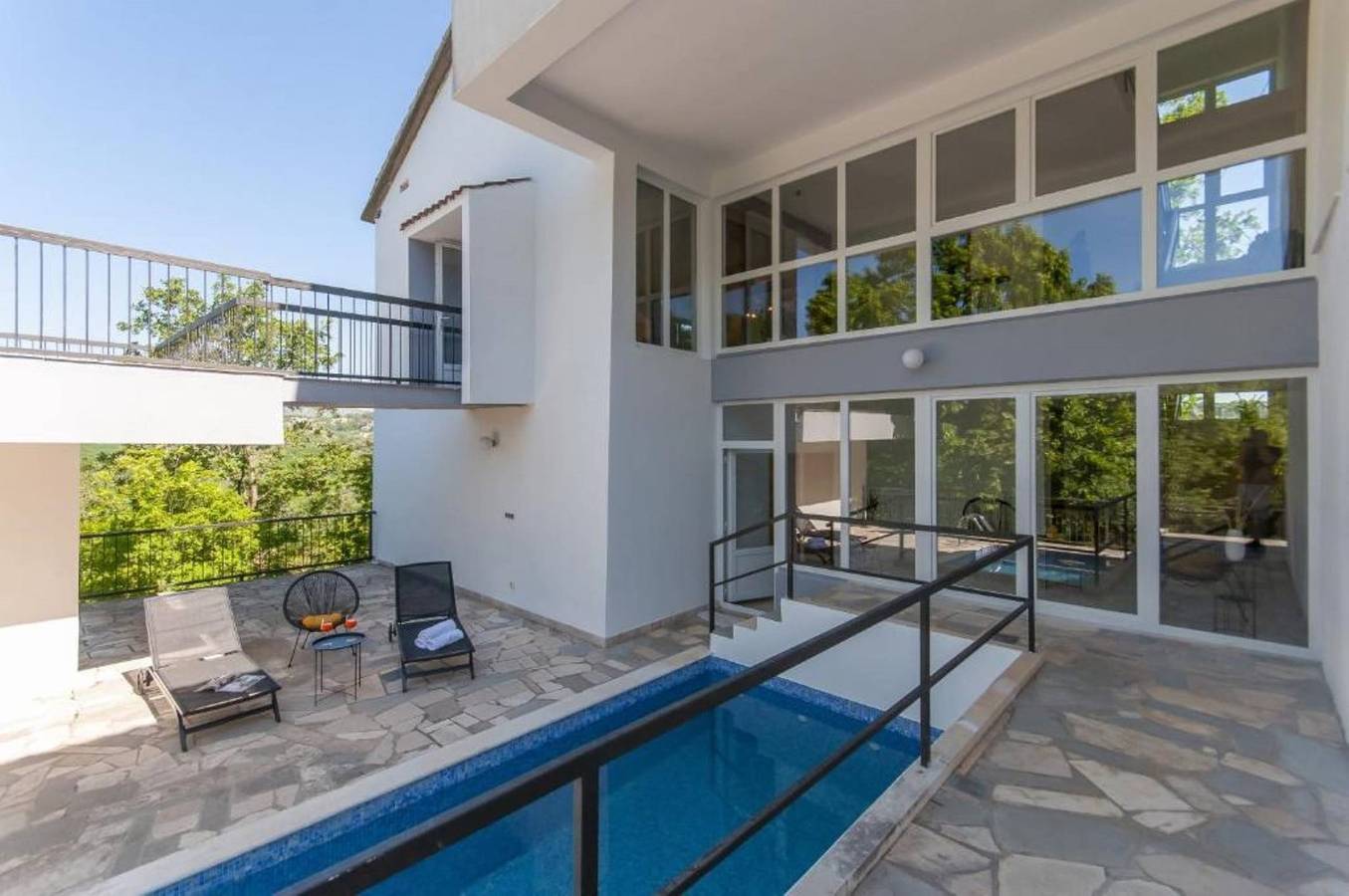 Villa für 10 Personen mit Balkon/Terrasse in Slime, Dalmatinisches Zagora