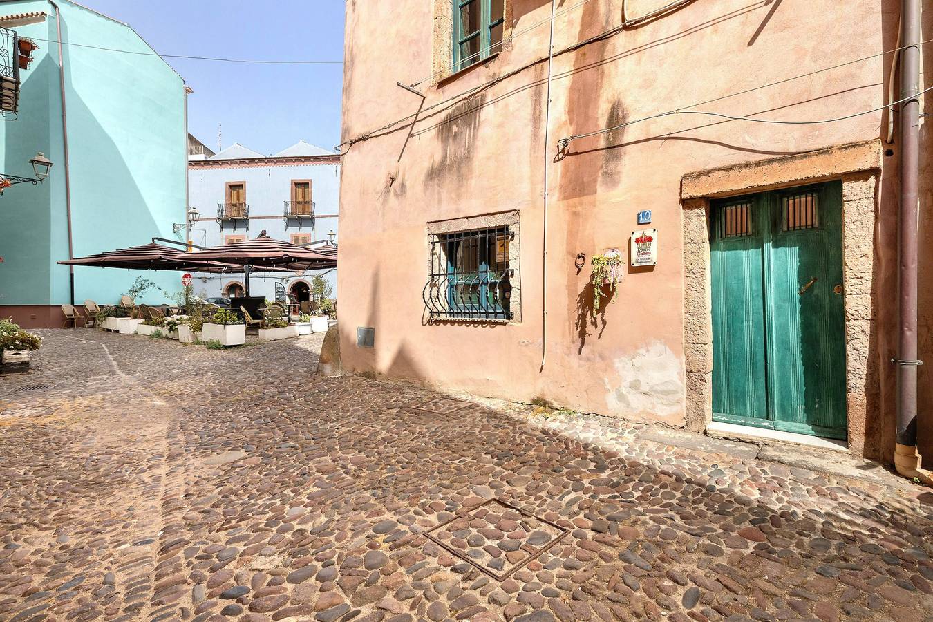 Romeo & Giulietta Rooms: Doppelzimmer im historischen Zentrum von Bosa in Bosa, Planargia
