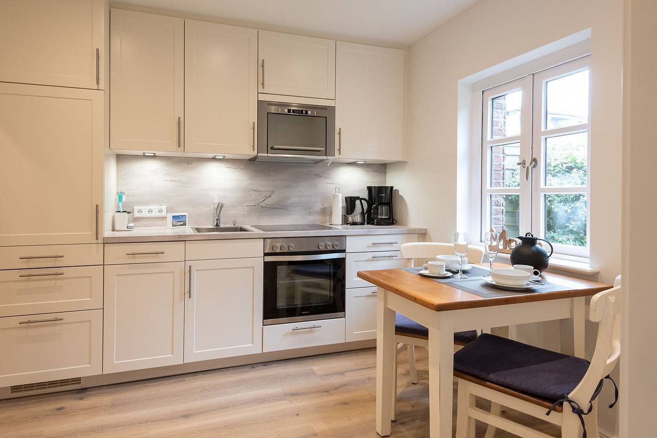 Ganze Wohnung, Gemütliche 2-Zimmer Wohnung auf ca. 50 m² für bis zu 4 Personen in Westerland. in Westerland, Sylt (Gemeinde)