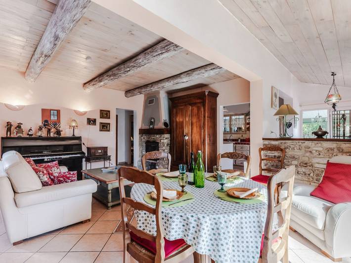 Location de vacances pour 4 personnes, avec jardin et terrasse, animaux acceptés à L'Isle-sur-la-Sorgue - 3