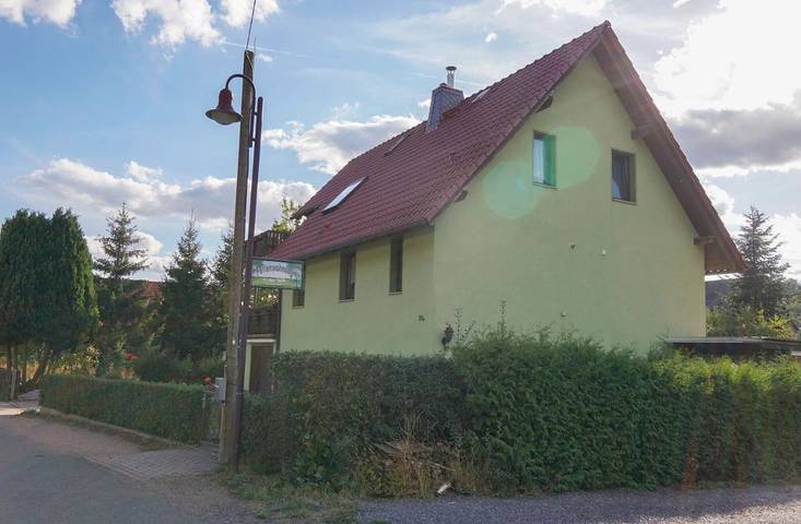 Ferienwohnung für 2 Personen, mit Terrasse und Garten sowie Ausblick in Schmalkalden - 2