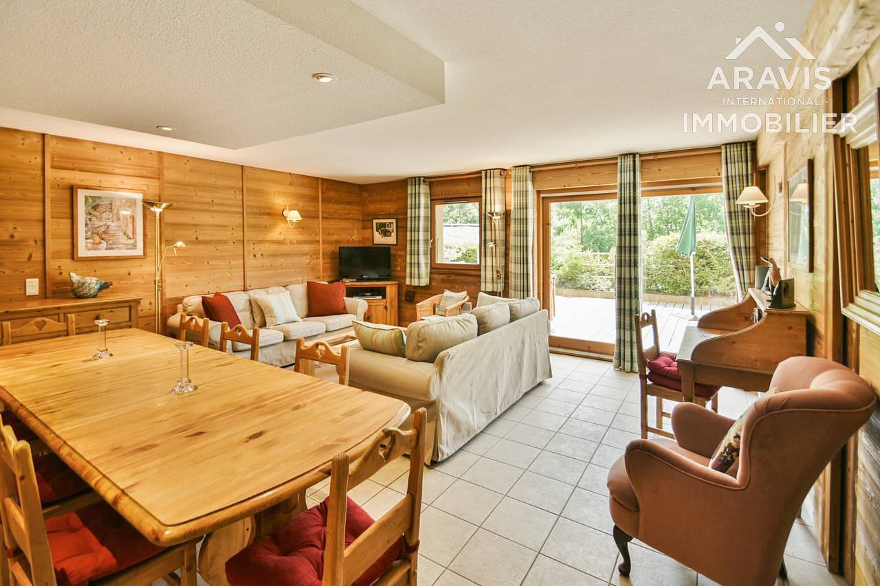 Apartamento entero, Pistes du Soleil A2 – Apartamento de 4 habitaciones para 9 personas con gran terraza in Chinaillon, Le Grand-Bornand
