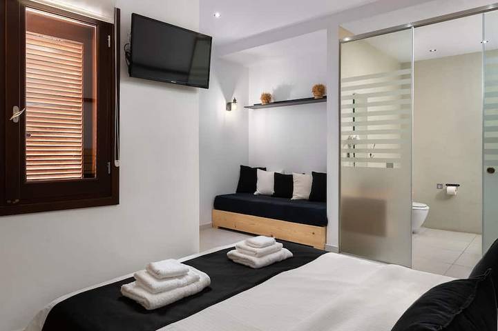 Maison d’hôte pour 2 personnes, avec jardin et jacuzzi dans Rhodes - 4