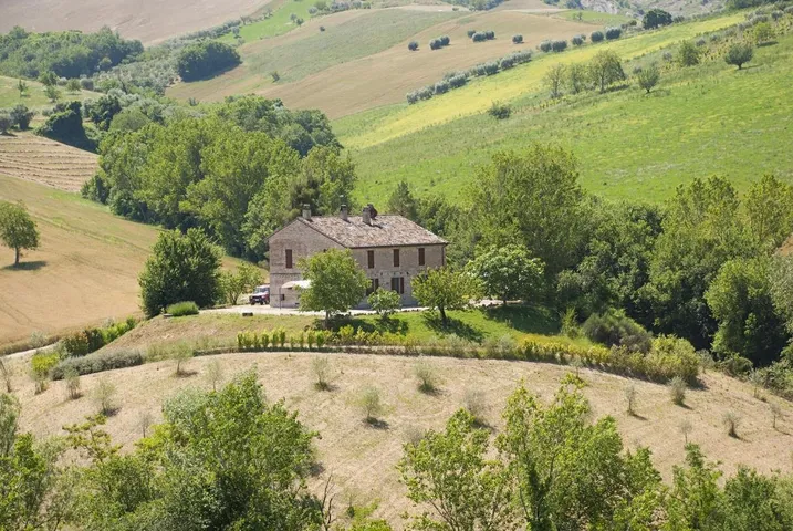 Maison de campagne pour 4 personnes, avec vue ainsi que piscine et jardin, animaux acceptés - 1