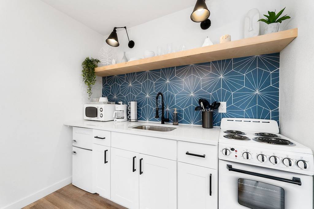 Pool House Paradise - 1Bd / 1 Bath - Near Ttu in Lubbock, Lubbock County