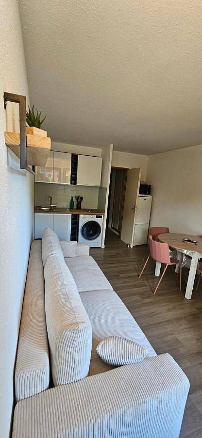Gîte pour 4 personnes, avec piscine et balcon dans Station de Métabief