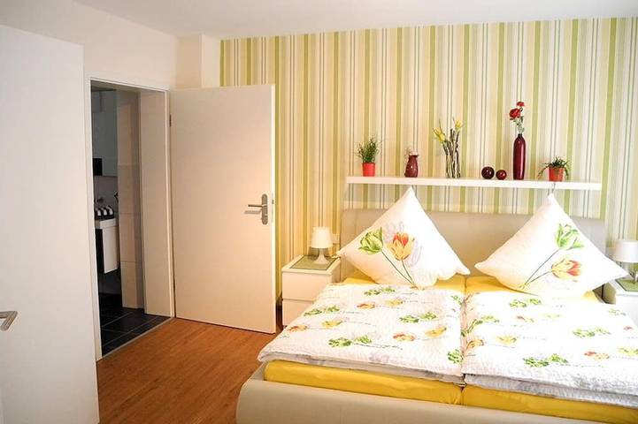 Ferienwohnung für 4 Personen, mit Balkon in Sankt Aldegund - 2