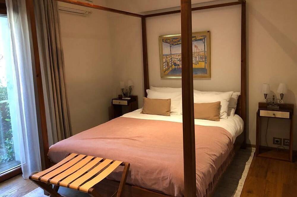 Incroyable Villa à la frontière de Monaco. 4 chambres doubles, piscine, jardins, vue sur la mer in Cap-d'Ail, Côte méditerranéenne (France)