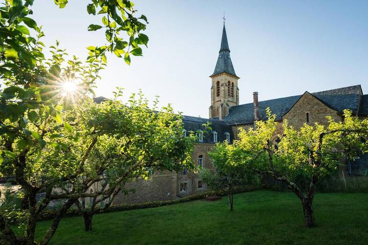 Hôtel pour 2 personnes, avec terrasse et jardin à Saint-Côme-d'Olt - 2