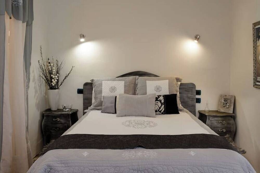 Ganze Wohnung, 4* apartment at Château Juliette Winery Chalet in Tresques, Nimes und Umgebung