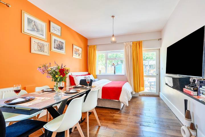 2 Bedroom Bungalo - Contractors,Long Stays,Parking in Wolverhampton, Région de Birmingham