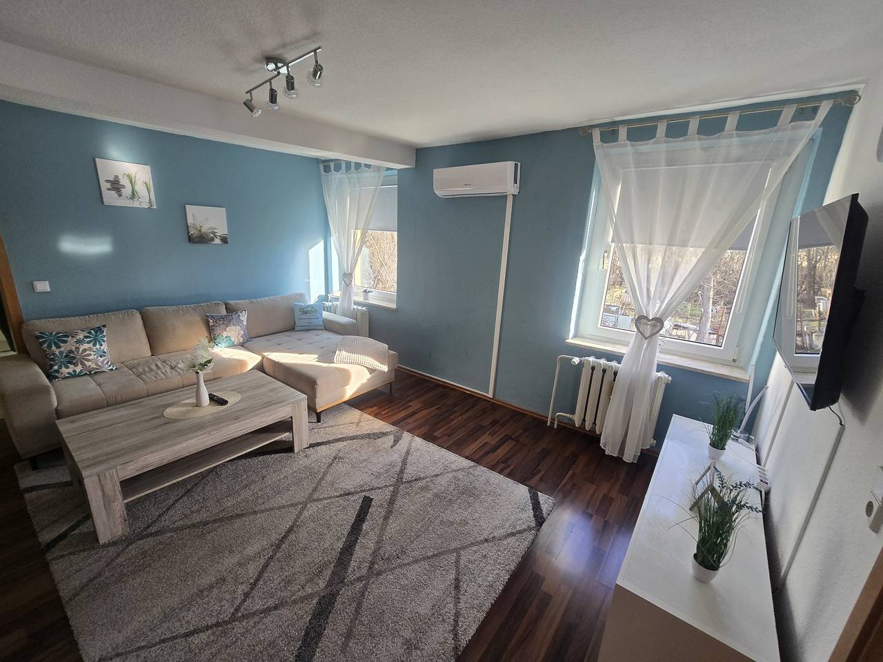 Ganze Ferienwohnung, Ferienwohnung, Apartment, Monteurwohnung mit Klimaanlage Wettin-Löbejün in Wettin-Löbejün, Saale-Unstrut Region