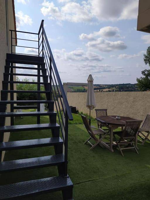 Appartement de vacances pour 4 personnes, avec terrasse et jardin - 1