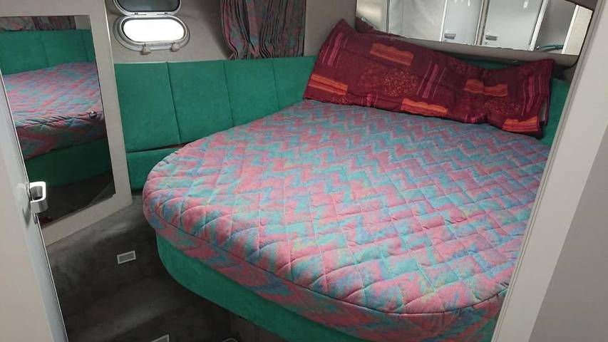 Bateau pour 6 personnes, avec terrasse dans Occitanie - 4