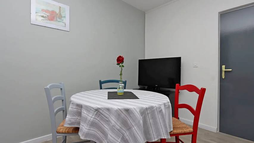 Ferienwohnung für 4 Personen, mit Terrasse auf Rab - 2