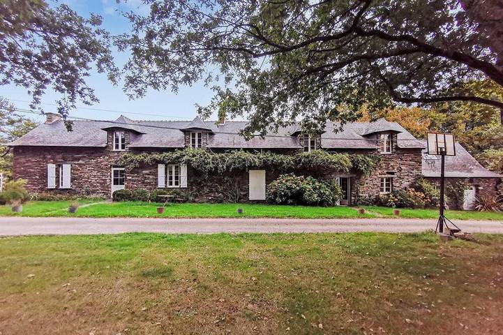 Gîte pour 10 personnes à Marsac-sur-Don