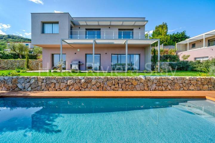 Villa pour 6 personnes, avec vue et balcon ainsi que jardin et piscine à Tourrettes-sur-Loup