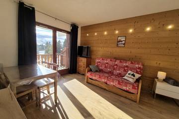 Location De Vacances pour 4 Personnes dans Le Revard, Les Déserts, Photo 4