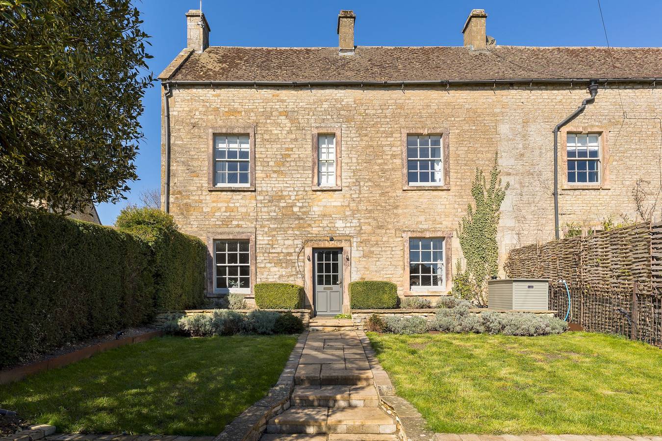 Grade Ii Listed Townhouse | Garden | Parking - Pass the Keys in Stow-on-the-Wold, Gloucestershire
