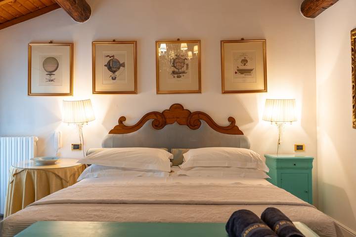 Hel lägenhet, Room 'Casino Di Caccia 4' with Shared Pool, Wi-Fi and Air Conditioning in Sommacampagna, Verona provins