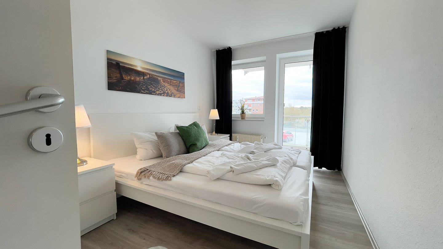 Ganze Wohnung, Traumhafte Ferienwohnung D1.5 für bis zu 6 Personen mit großem Rundbalkon und Meerblick! in Sahlenburg Strand, Cuxhaven