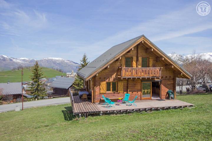 Gîte pour 8 personnes, avec Balcon et Terrasse