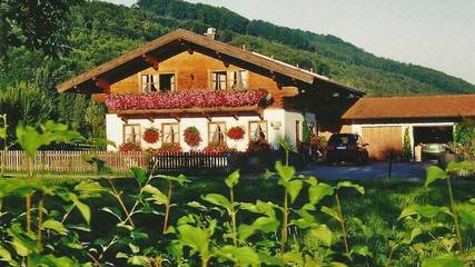 Ferienwohnung für 4 Personen, mit Garten, kinderfreundlich in Bergen (Chiemgau)