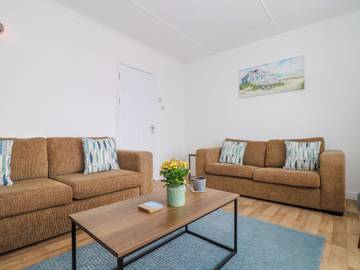 Holiday Rental for 6 People in Perranporth, Cornwall, Photo 2