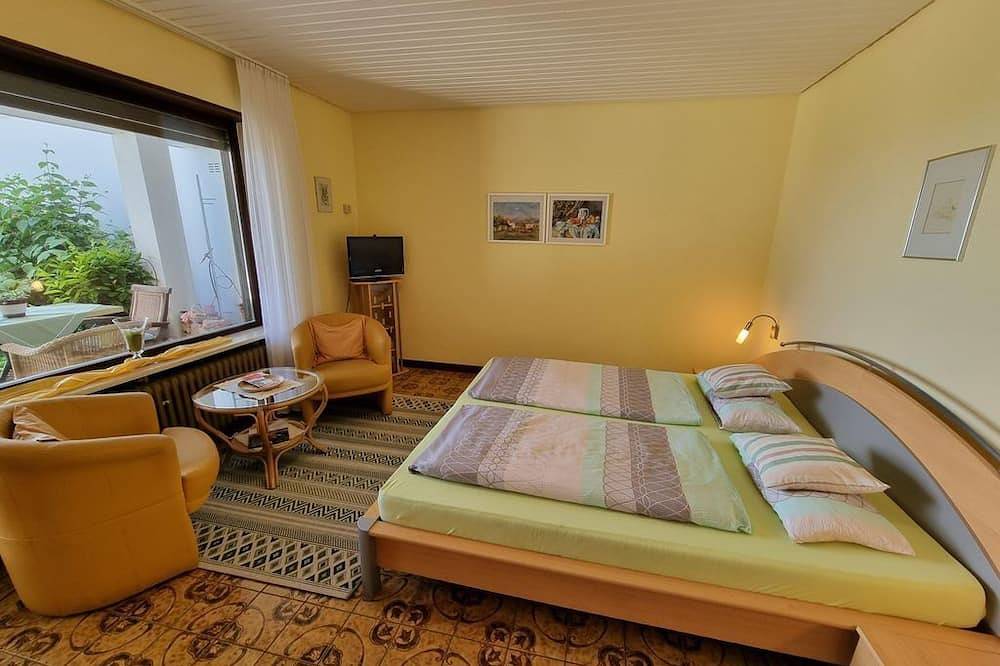 Doppelzimmer Dusche/Wc - Pension Henriette in Gleiszellen-Gleishorbach, Südliche Weinstraße