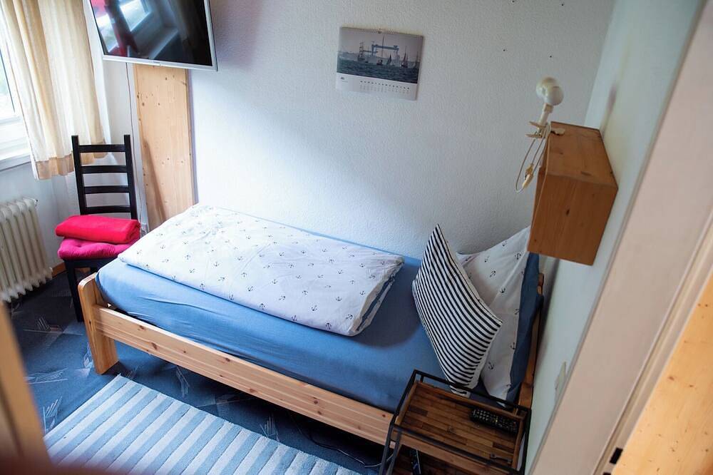 Ganze Wohnung, Willkommen in der 4,5-Zi-Ferienwohnung Barbara-Blick – für Familien & Monteure in Geislingen an der Steige, Landkreis Göppingen