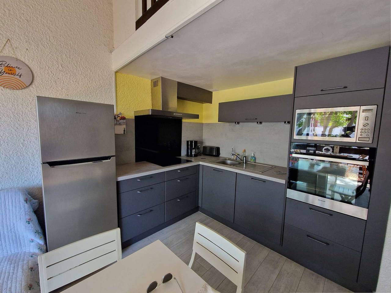 Studio entier, Appartement lumineux à Marseillan, climatisé, parking privé, 5 pers. in Marseillan-Plage, Marseillan